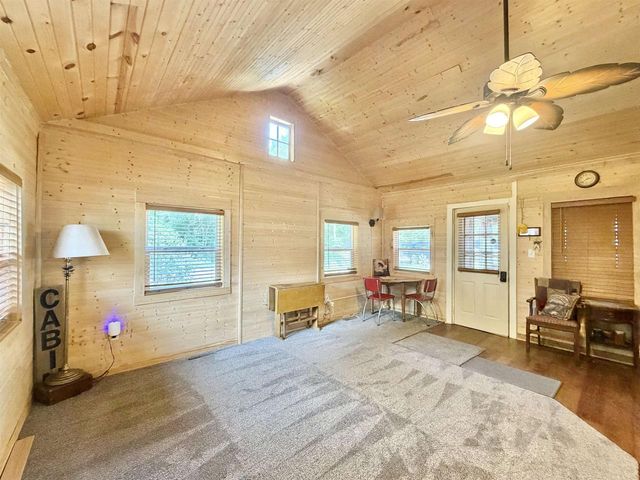 141 Lakeview Avenue, Edgerton, WI 53534