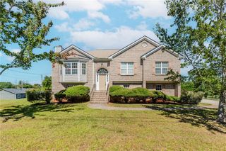 3885 Laurens Lane, Snellville, GA 30039