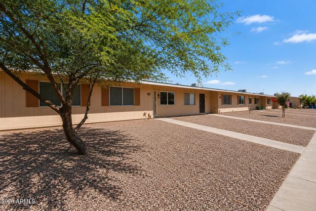 13606 N 110th Avenue 15B, Sun City, AZ 85351