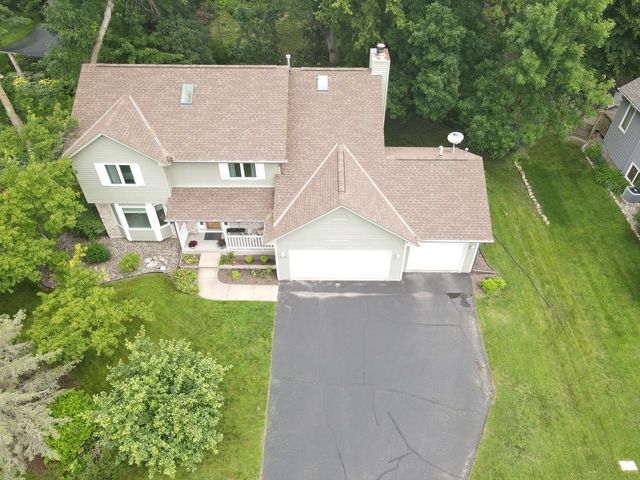 1020 Lake Lucy Road, Chanhassen, MN 55317