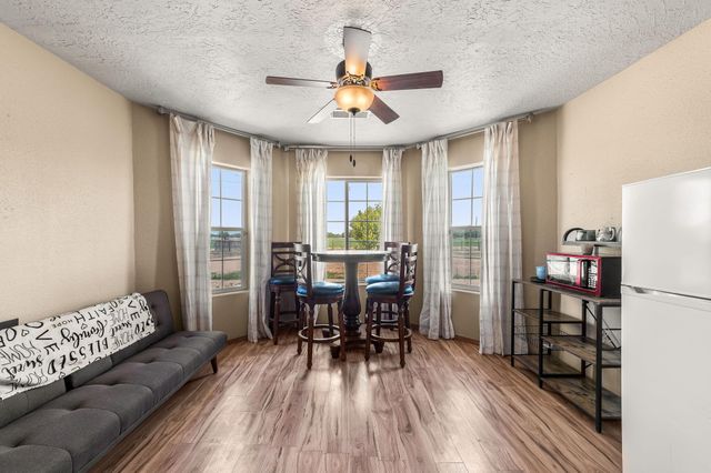 42 Crawford Road, Jarales, NM 87023