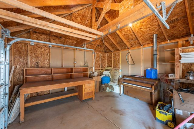 42 Crawford Road, Jarales, NM 87023