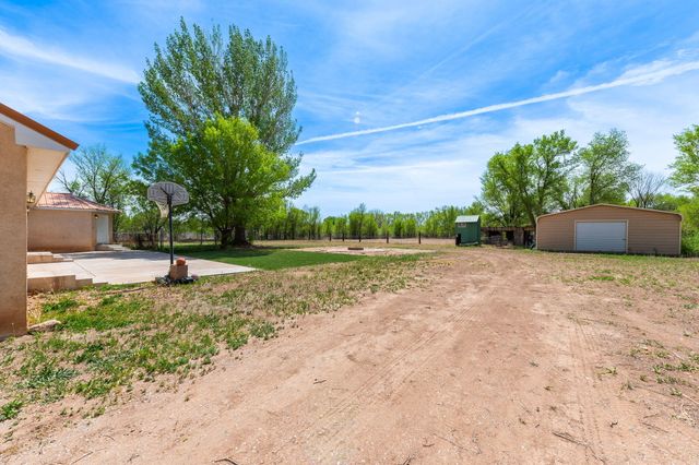 42 Crawford Road, Jarales, NM 87023