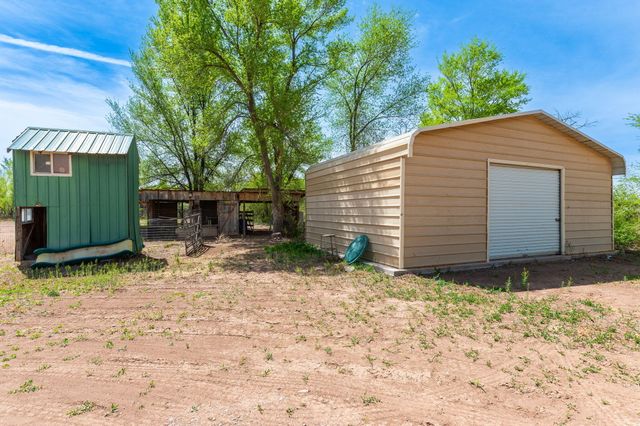 42 Crawford Road, Jarales, NM 87023