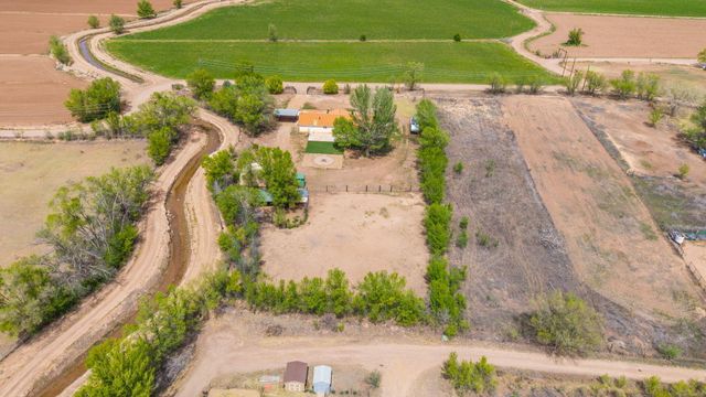 42 Crawford Road, Jarales, NM 87023