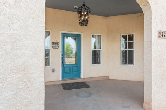 42 Crawford Road, Jarales, NM 87023