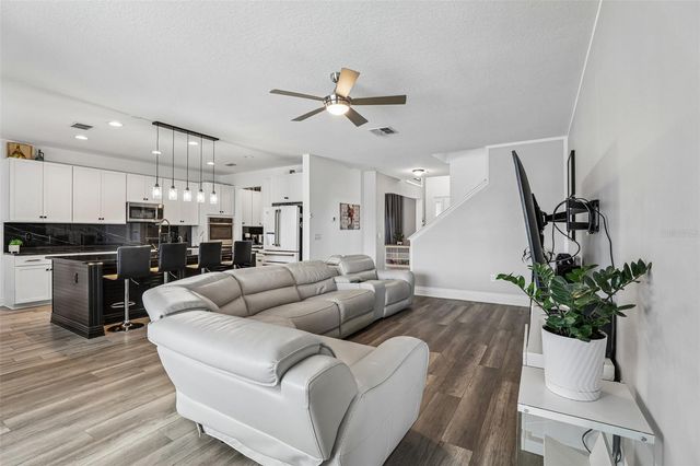 22303 WOODMEN HALL DRIVE, Land O Lakes, FL 34637