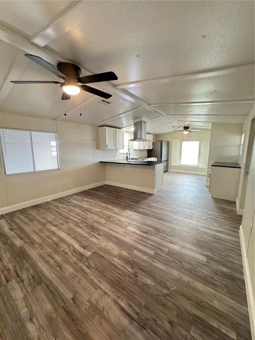 5035 SOUTHSHORE DRIVE, Polk City, FL 33868