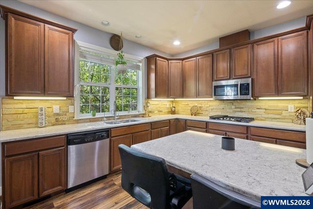 1985 Fitzpatrick Av SE, Salem, OR 97306