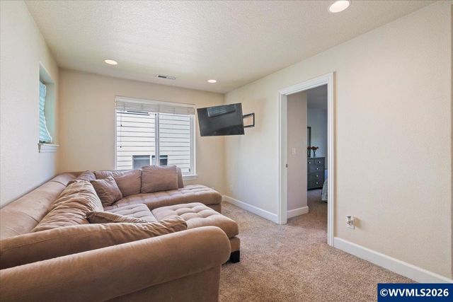1985 Fitzpatrick Av SE, Salem, OR 97306