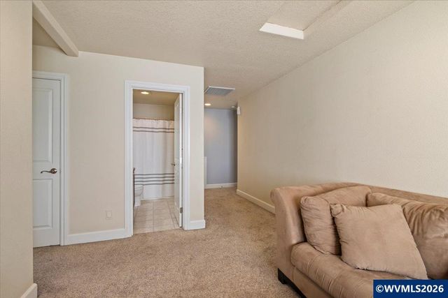 1985 Fitzpatrick Av SE, Salem, OR 97306
