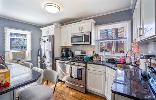 121 Stefanic Avenue, Elmwood Park, NJ 07407