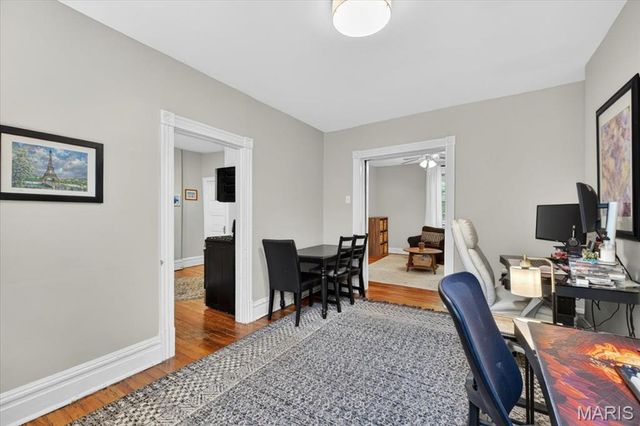 7017 Bruno Avenue, St Louis, MO 63143