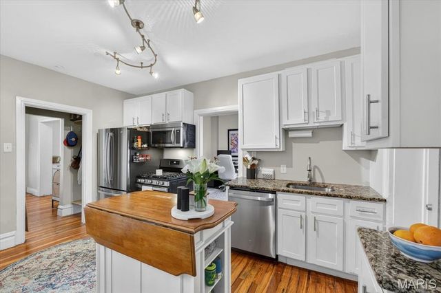 7017 Bruno Avenue, St Louis, MO 63143