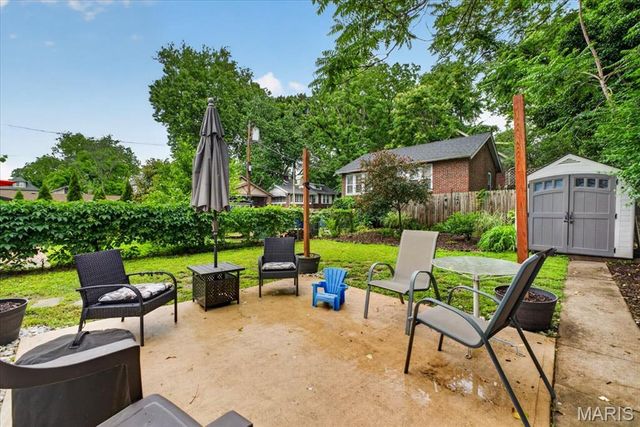 7017 Bruno Avenue, St Louis, MO 63143