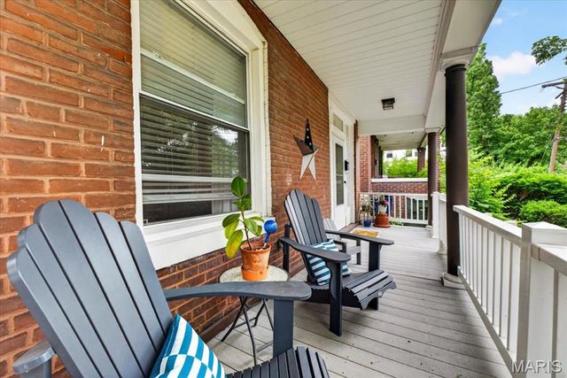 7017 Bruno Avenue, St Louis, MO 63143