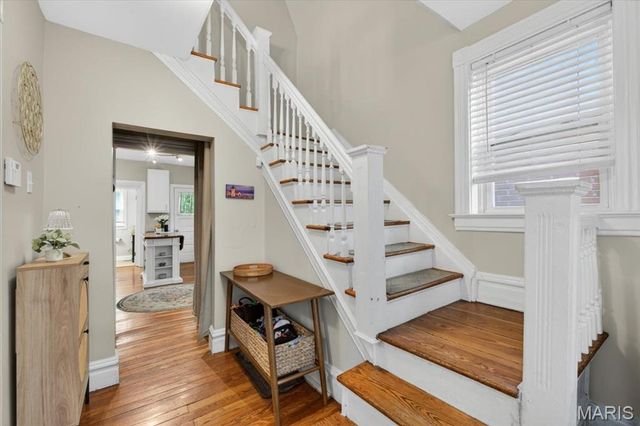 7017 Bruno Avenue, St Louis, MO 63143