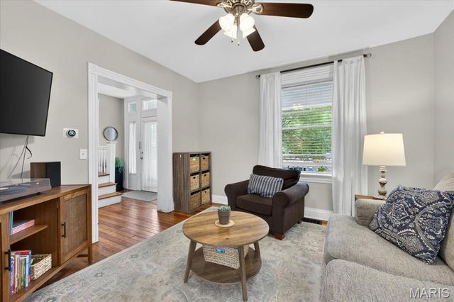 7017 Bruno Avenue, St Louis, MO 63143