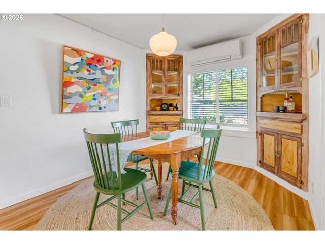 4434 Se 26TH Ave, Portland, OR 97202