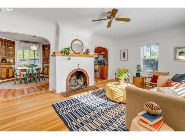 4434 Se 26TH Ave, Portland, OR 97202