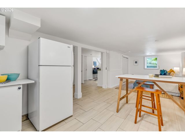 4434 Se 26TH Ave, Portland, OR 97202
