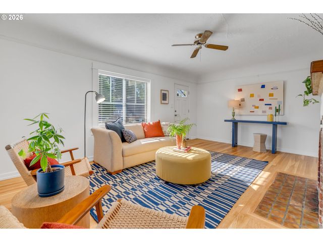 4434 Se 26TH Ave, Portland, OR 97202