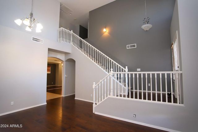 2840 S Miller Drive, Chandler, AZ 85286