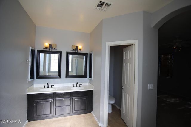 2840 S Miller Drive, Chandler, AZ 85286