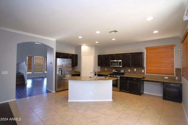 2840 S Miller Drive, Chandler, AZ 85286