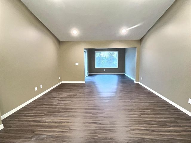 416 5th Street S, Maple Lake, MN 55358