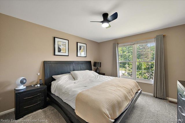 899 Hathaway Dr Drive, Auburn Hills, MI 48326