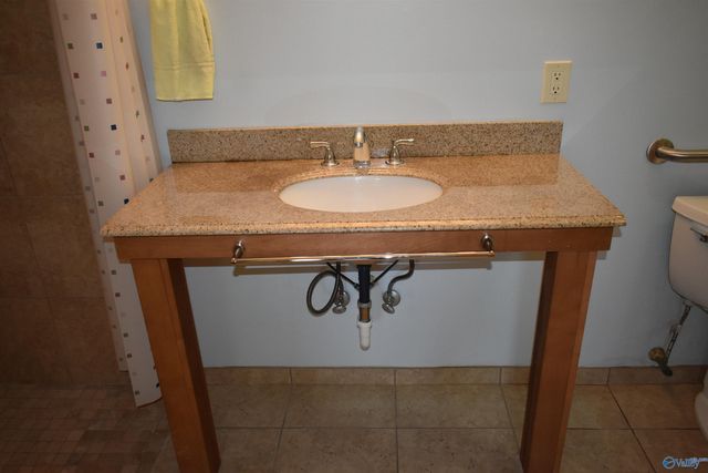 1503 Fell Avenue NE, Huntsville, AL 35811