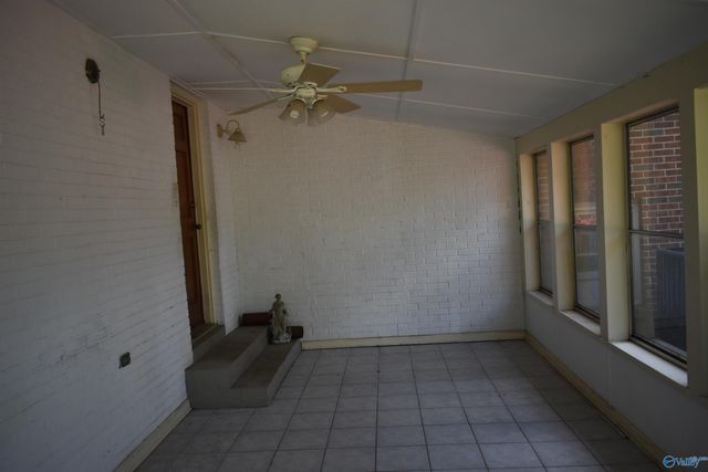 1503 Fell Avenue NE, Huntsville, AL 35811