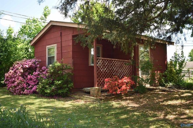 1503 Fell Avenue NE, Huntsville, AL 35811