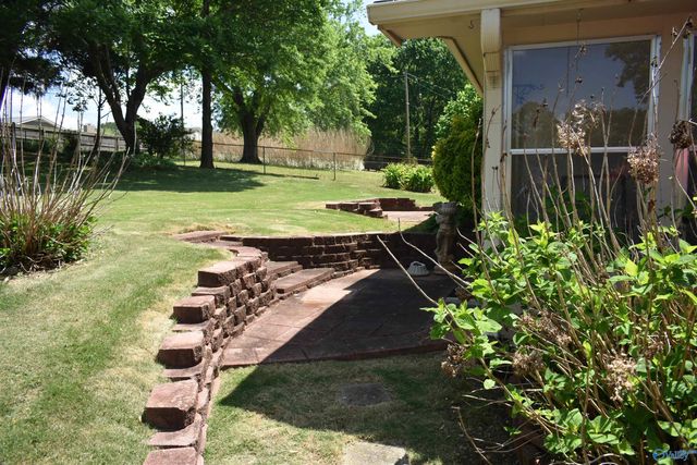 1503 Fell Avenue NE, Huntsville, AL 35811