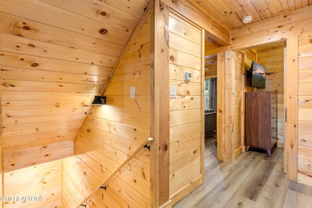 1017 Street Of Dreams, Gatlinburg, TN 37738