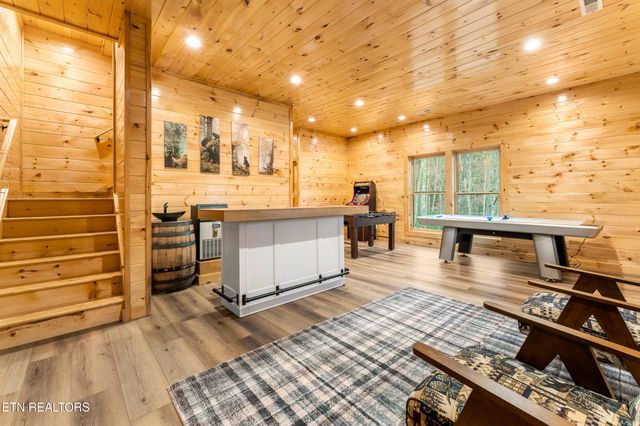 1017 Street Of Dreams, Gatlinburg, TN 37738