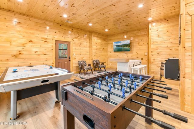 1017 Street Of Dreams, Gatlinburg, TN 37738