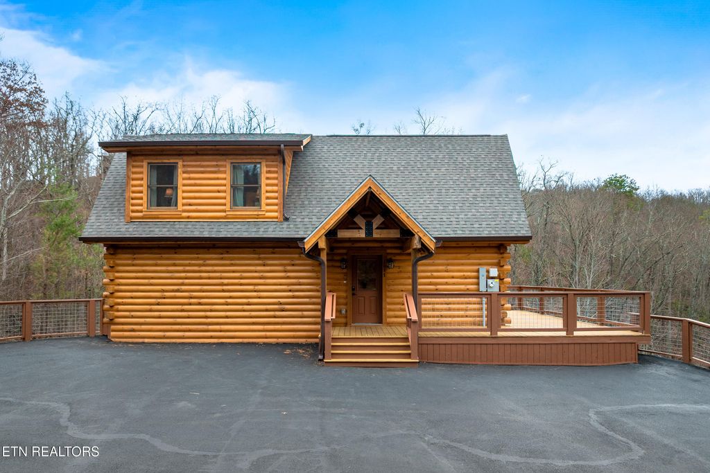 1017 Street Of Dreams, Gatlinburg, TN 37738
