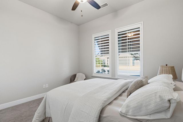 1758 N Carson Avenue, Clovis, CA 93619