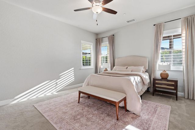 1758 N Carson Avenue, Clovis, CA 93619