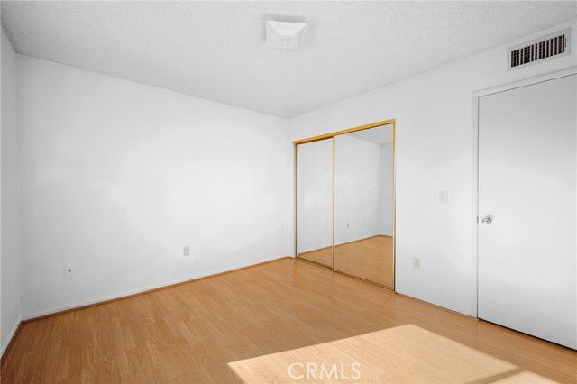 1004 E Garfield 8, Glendale, CA 91205