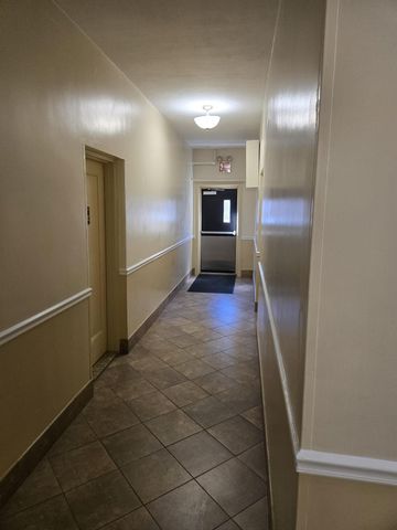 801 Bronx River Road 2G, Bronxville, NY 10708