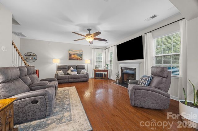 1206 Bottle Brush Lane, Harrisburg, NC 28075