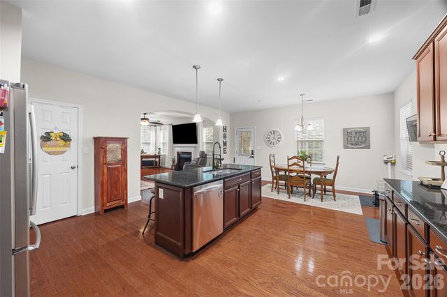 1206 Bottle Brush Lane, Harrisburg, NC 28075