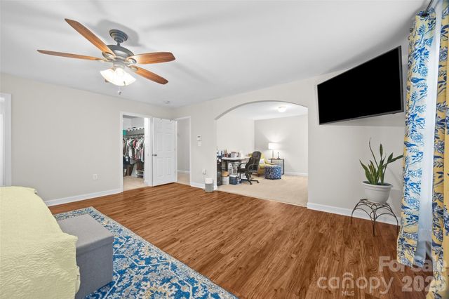 1206 Bottle Brush Lane, Harrisburg, NC 28075