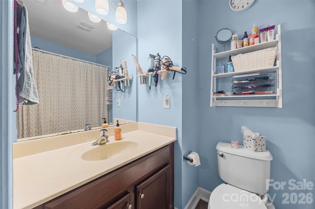 1206 Bottle Brush Lane, Harrisburg, NC 28075