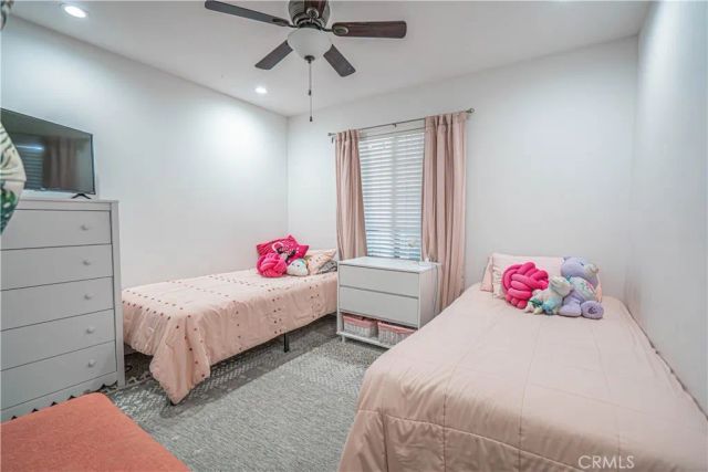 18111 Erik Court 445, Canyon Country, CA 91387