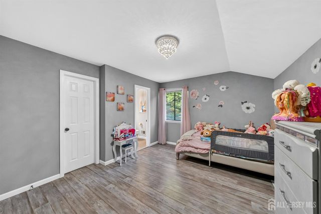 12 Periwinkle Court, East Brunswick, NJ 08816