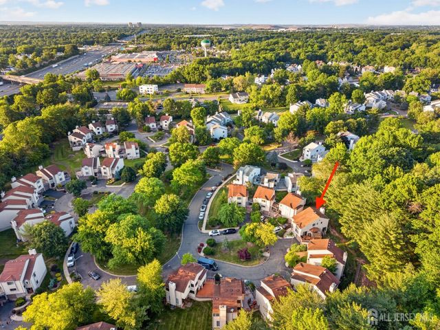 12 Periwinkle Court, East Brunswick, NJ 08816